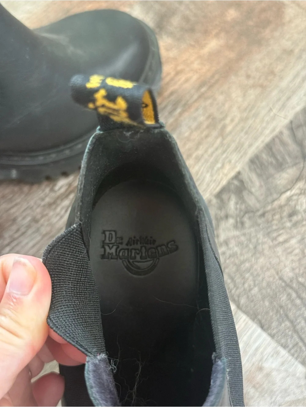 Dr. Martens Hurston Women’s Black Leather Chelsea Ankle Boots Round Toe US 7
